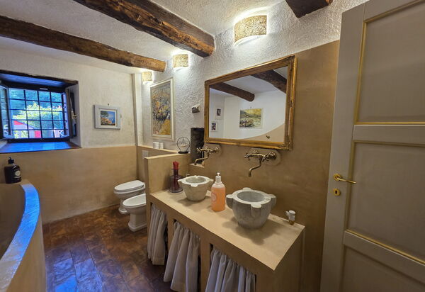 Il Casale di San Jacopo con Piscina Privata: Autumn, Bathroom, Spring, Summer