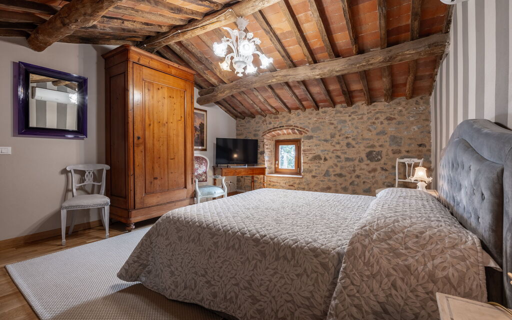 Il Casale di San Jacopo con Piscina Privata: Autunno, Camera da letto, Estate, Primavera