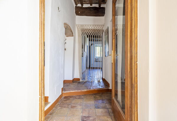 House in Sassa, Historic Tuscany Village, View: Autumn, Room Detail, Spring, Summer