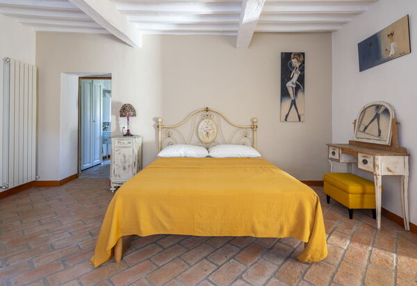 House in Sassa, Historic Tuscany Village, View: Autumn, Bedroom, Spring, Summer