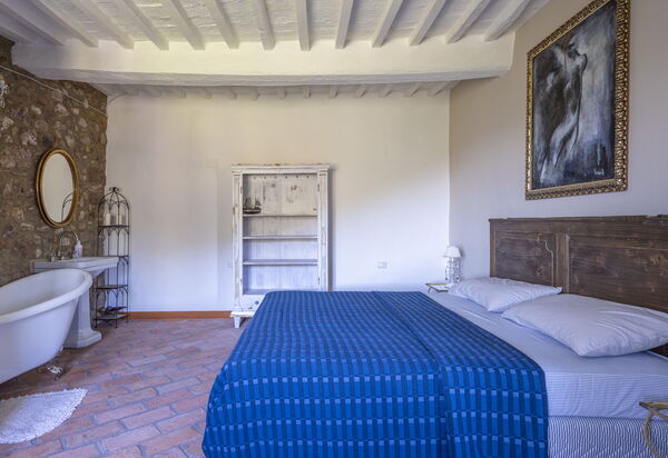House in Sassa, Historic Tuscany Village, View: Autumn, Bedroom, Spring, Summer