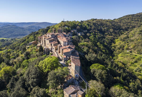 House in Sassa, Historic Tuscany Village, View: Autumn, Scenic View, Spring, Summer