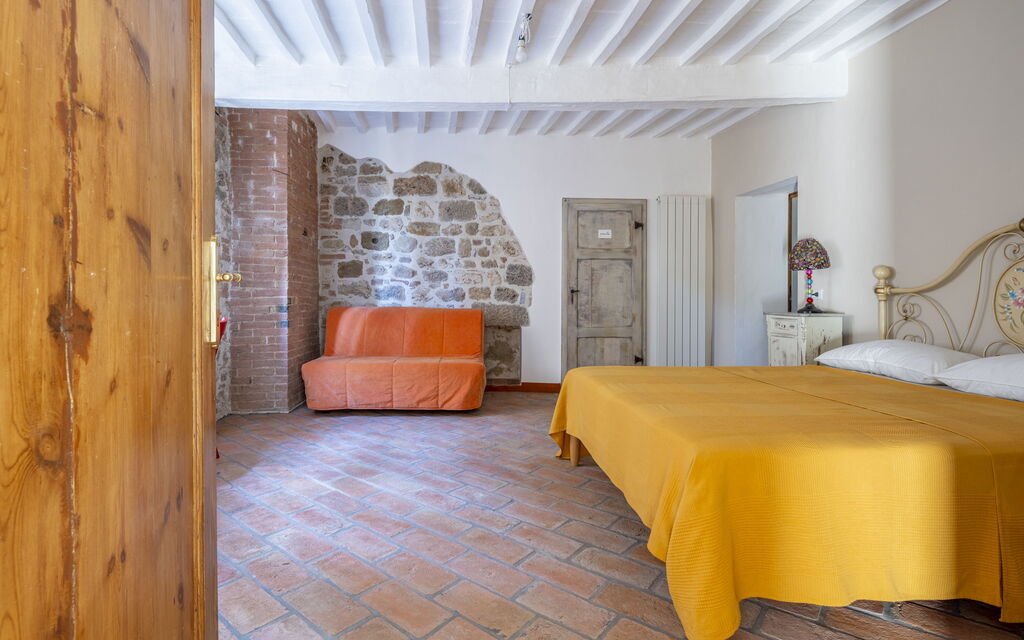 House in Sassa, Historic Tuscany Village, View: Autunno, Camera da letto, Estate, Primavera