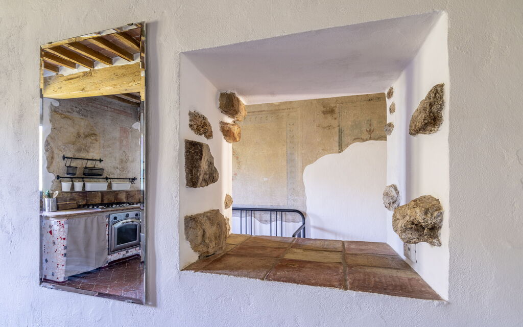 House in Sassa, Historic Tuscany Village, View: Autunno, Cucina, Estate, Primavera