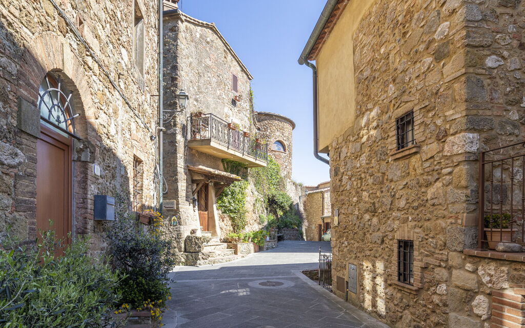 House in Sassa, Historic Tuscany Village, View: Autunno, Estate, Primavera, Vista Panoramica