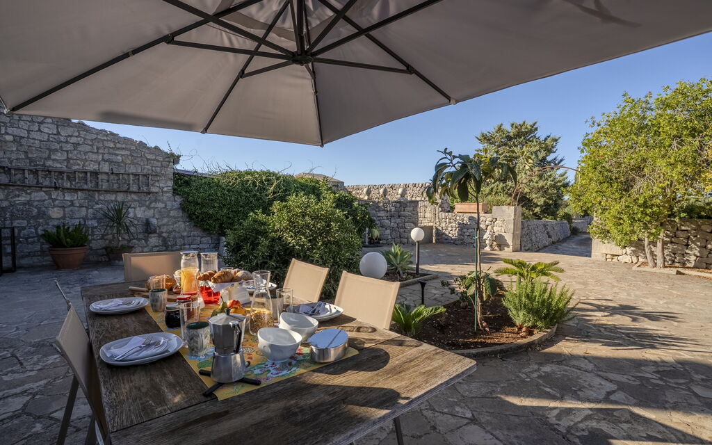 Villa Il Carato, Private Pool, Modica: all'aperto, Autunno, Balcone / Terrazza / Patio, Estate, Esterni, Inverno, Primavera