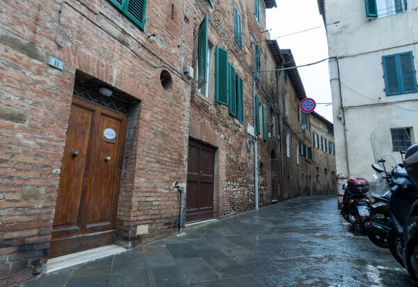 Le Loggine del Pignatello Apartment, Siena City: Autumn, Building Exterior, Spring, Summer, Winter