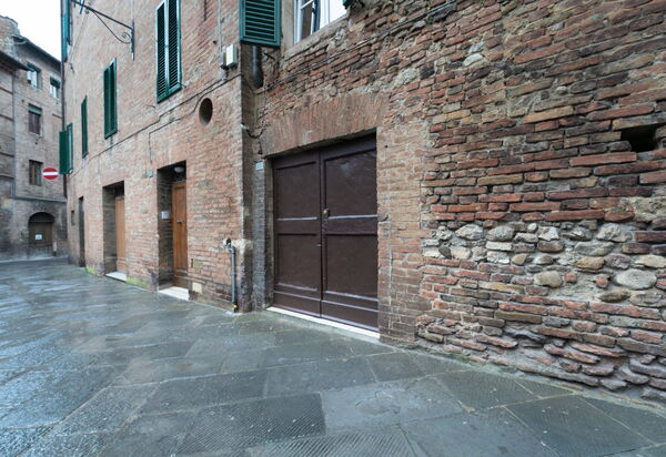 Le Loggine del Pignatello Apartment, Siena City: Autumn, Facilities, Spring, Summer, Winter