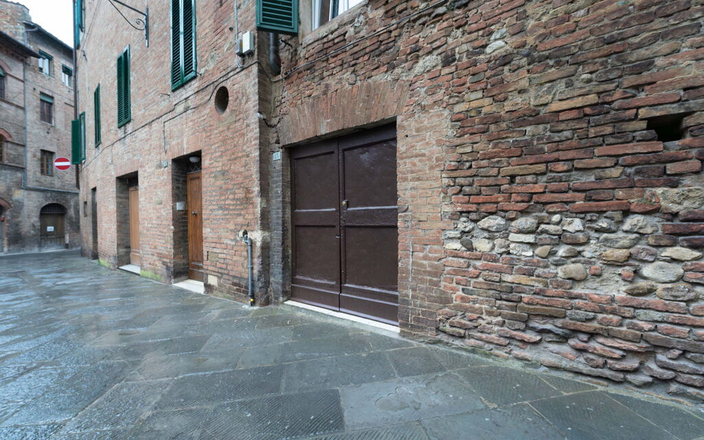 Le Loggine del Pignatello Apartment, Siena City: Autunno, Estate, Inverno, Primavera, Servizi