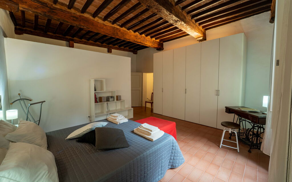 Le Loggine del Pignatello Apartment, Siena City: Autunno, Camera da letto, Estate, Inverno, Primavera