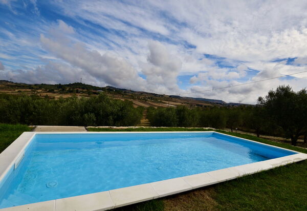 Villa Margi: Autunno, Estate, Giardino, Piscina, Primavera, Vista Panoramica