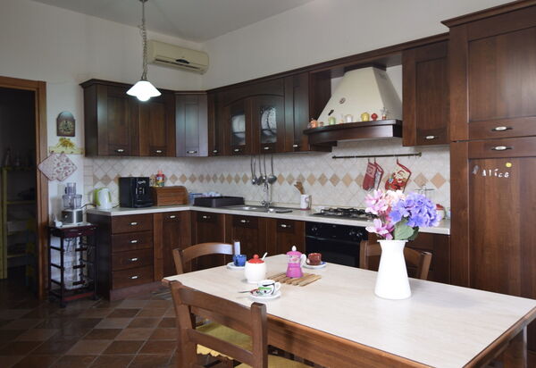 Villa Margi: Autunno, Cucina, Estate, Inverno, Primavera