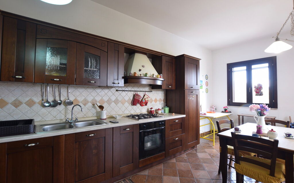 Villa Margi: Autumn, Kitchen, Spring, Summer, Winter