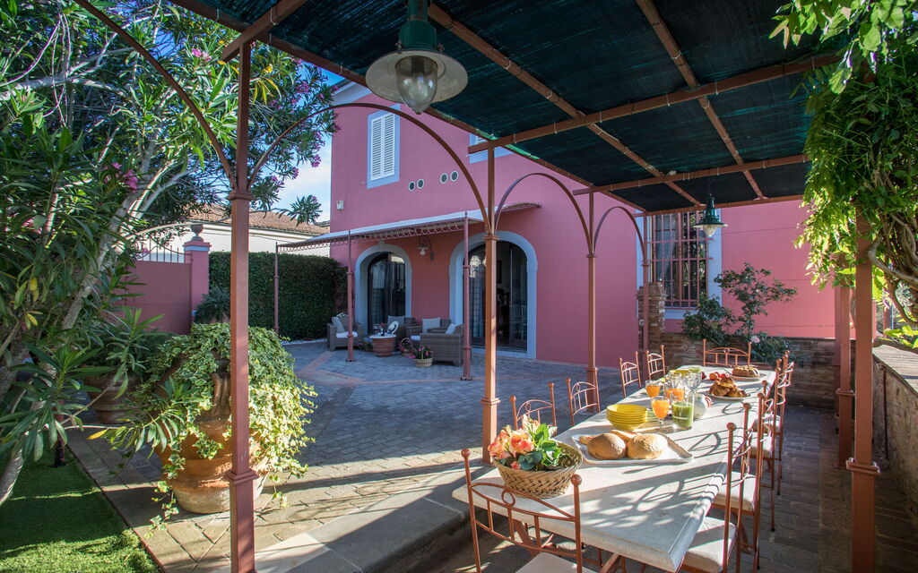 Villa Camelia: all'aperto, Balcone / Terrazza / Patio