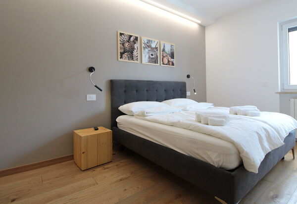 Cimus Home, Bike Retreat: Autumn, Bedroom, Spring, Summer, Winter