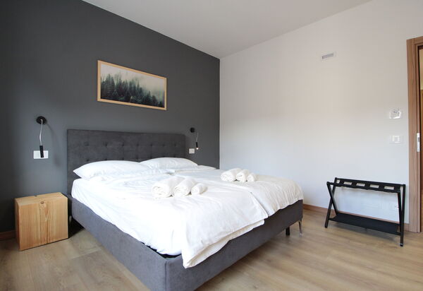 Cimus Home, Bike Retreat: Autumn, Bedroom, Spring, Summer, Winter