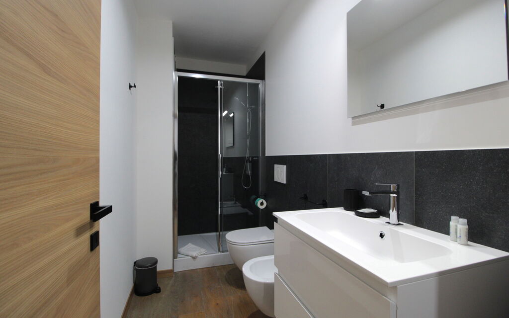 Cimus Home, Bike Retreat - : Autumn, Bathroom, Spring, Summer