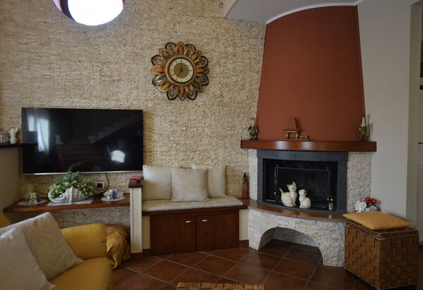 Villa Ina: Autumn, Living Room, Spring, Summer