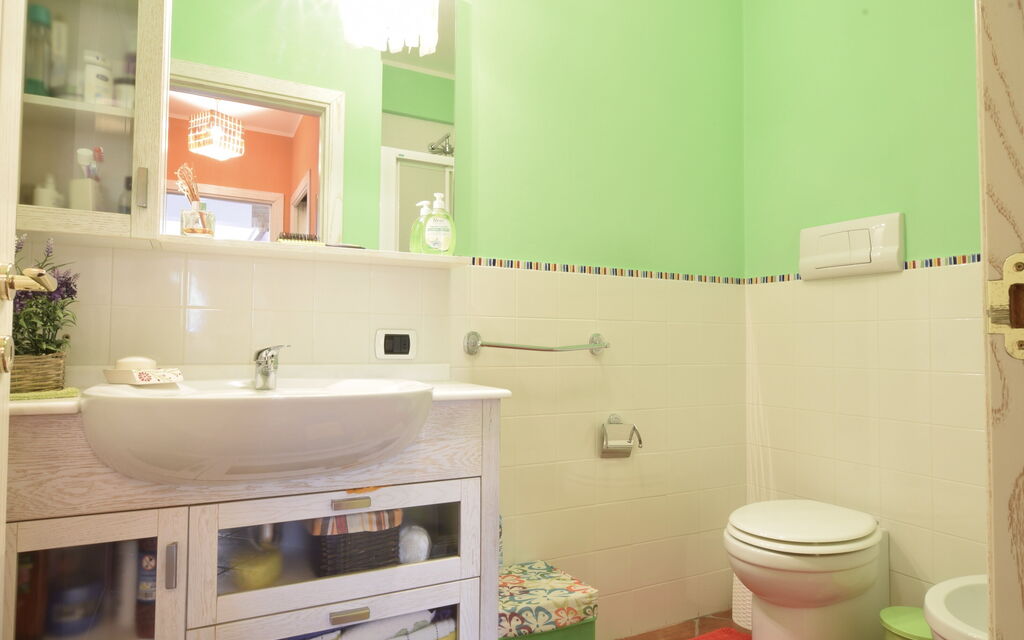 Villa Ina: Autunno, Estate, Primavera, Servizi