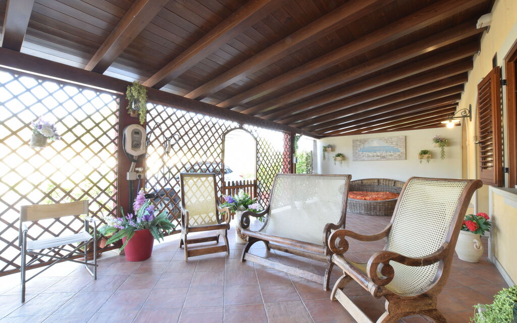Villa Ina: Autunno, Balcone / Terrazza / Patio, Estate, Primavera