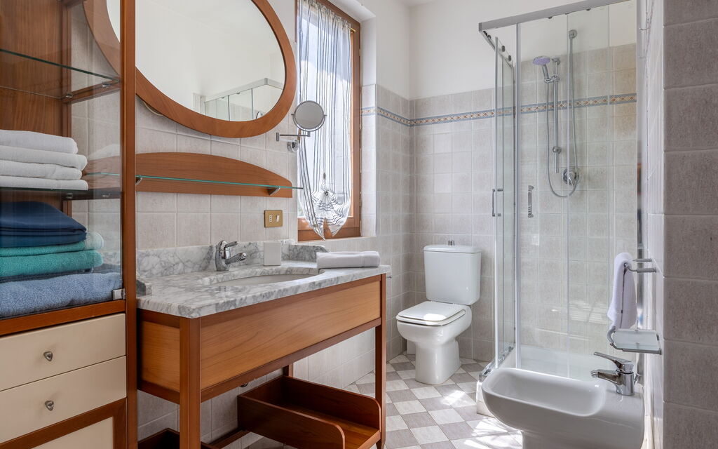 Civico108 Vacation Home, Pool, Castellina in Chianti: Autumn, Bathroom, Spring, Summer