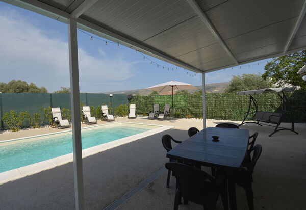 Villa Cosentini: Autunno, Balcone / Terrazza / Patio, Estate, Piscina, Primavera