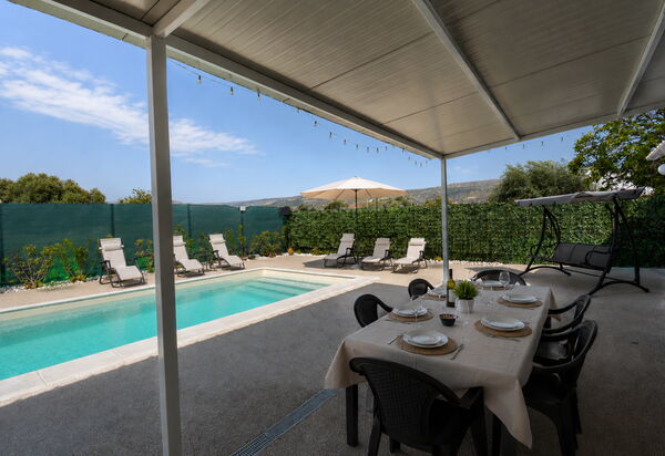 Villa Cosentini: Autunno, Estate, Piscina, Primavera