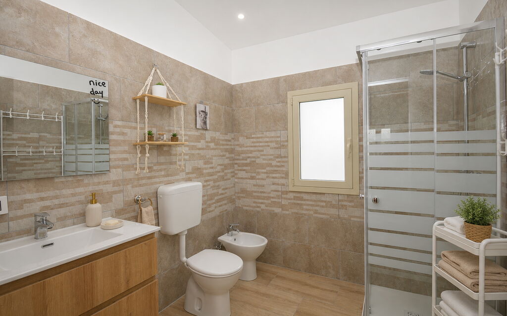 Villa Cosentini: Autumn, Bathroom, Spring, Summer