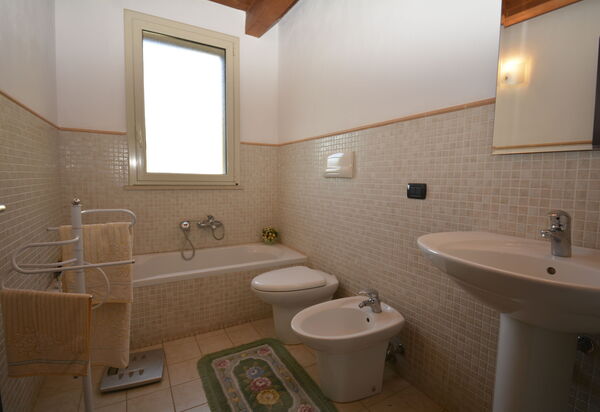 Villa del Monte: Autunno, Bagno, Estate, Primavera