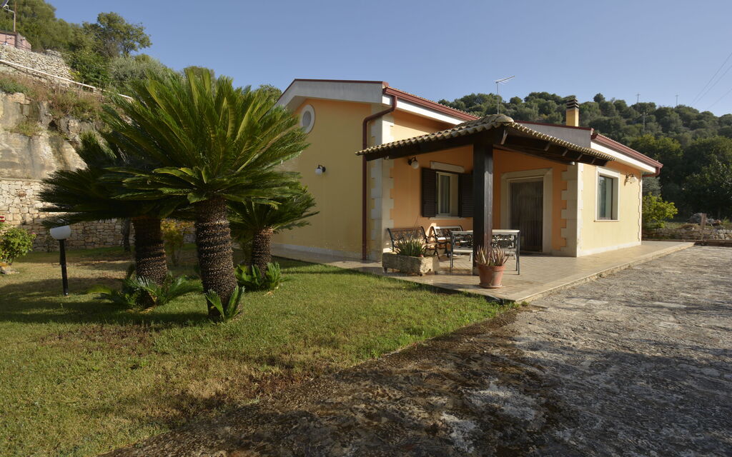 Villa del Monte: all'aperto, Autunno, Balcone / Terrazza / Patio, Estate, Esterni, Giardino, Primavera