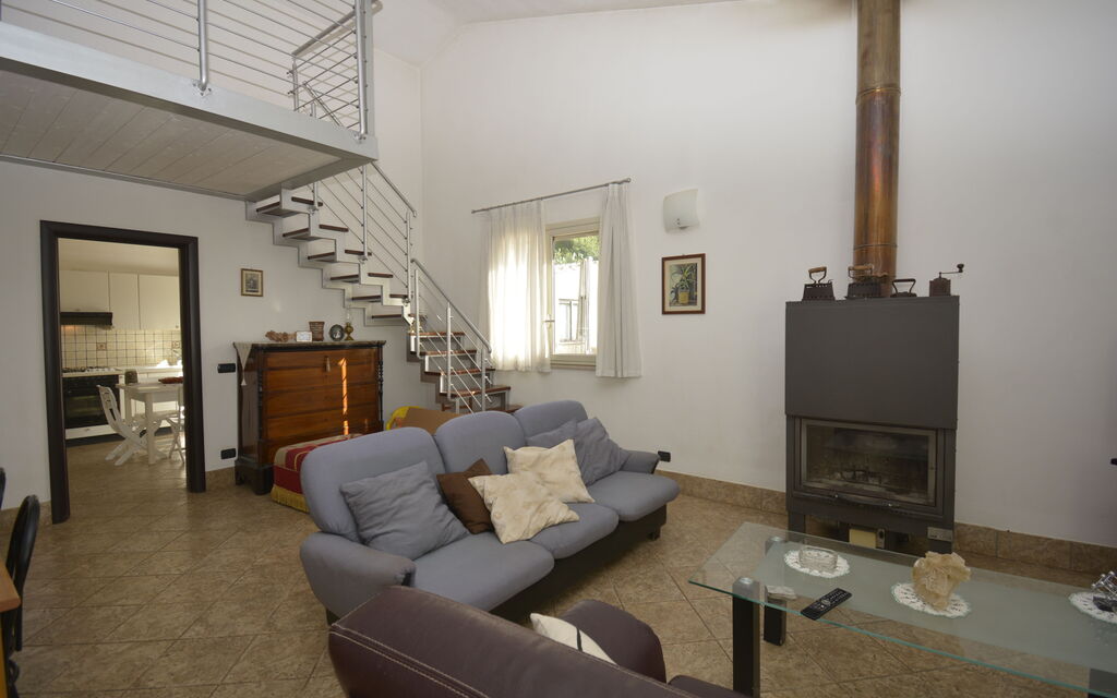 Villa del Monte: Autunno, Estate, Primavera, Sala da pranzo, Soggiorno