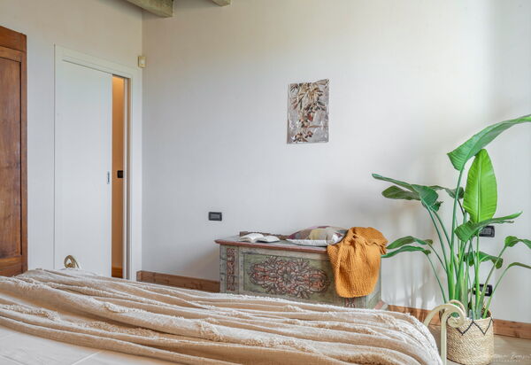 Preseglie Lake Garda: Autumn, Bedroom, Spring, Summer