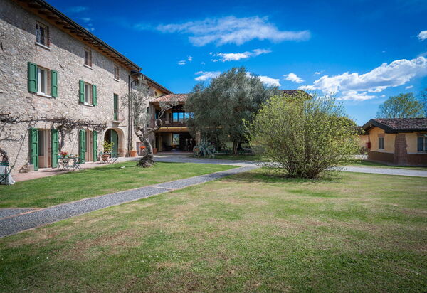 Preseglie Lake Garda: Autumn, Garden, Spring, Summer