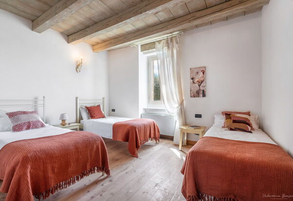 Preseglie Lake Garda: Autumn, Bedroom, Spring, Summer