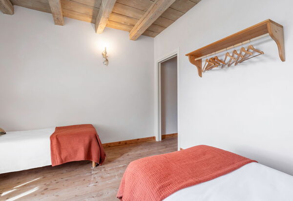 Preseglie Lake Garda: Autumn, Bedroom, Spring, Summer