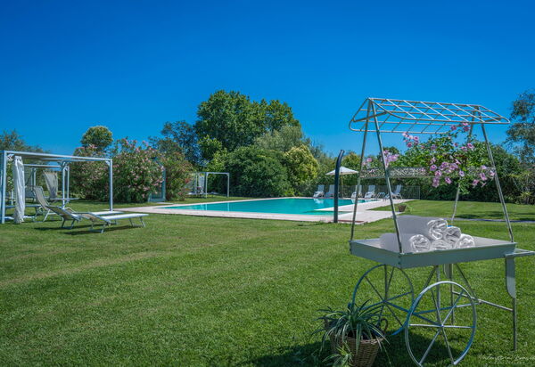 Preseglie Lake Garda: Autunno, Estate, Piscina, Primavera