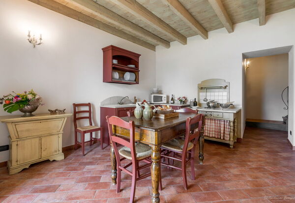 Preseglie Lake Garda: Autumn, Kitchen, Spring, Summer