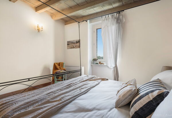 Preseglie Lake Garda: Autumn, Bedroom, Spring, Summer