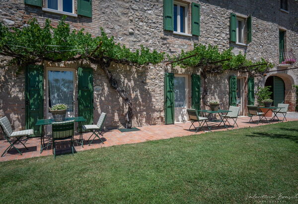 Preseglie Lake Garda: Autunno, Entrata Principale, Estate, Primavera