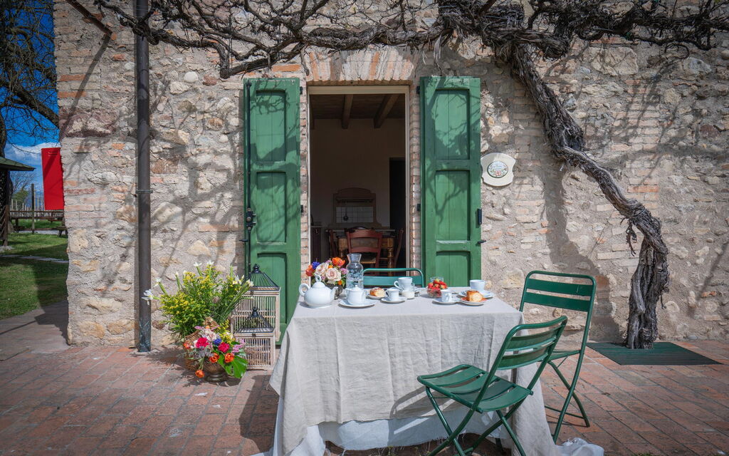 Preseglie Lake Garda: Autunno, Entrata Principale, Estate, Primavera