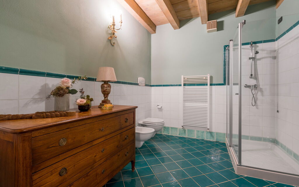 Preseglie Lake Garda - : Autumn, Bathroom, Spring, Summer