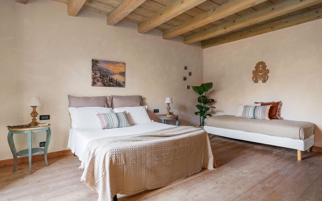 Preseglie Lake Garda - : Autumn, Bedroom, Spring, Summer