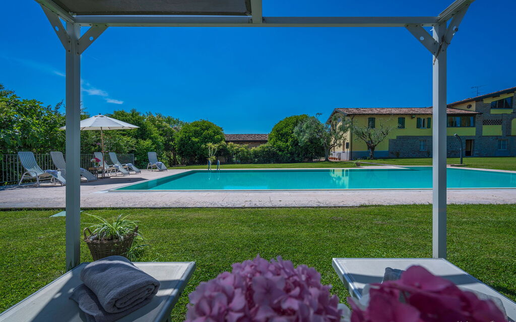 Preseglie Lake Garda: Autumn, Pool, Spring, Summer