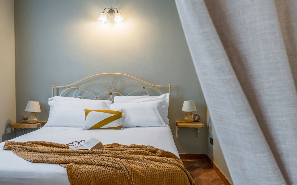Preseglie Lake Garda - : Autumn, Bedroom, Spring, Summer