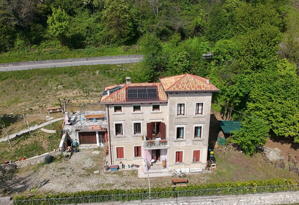 Villa 900 Design & Hills Escape: Autumn, Scenic View, Spring, Summer