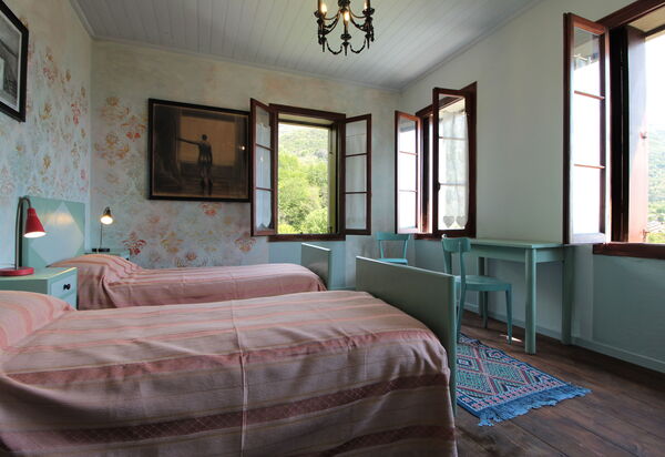 Villa 900 Design & Hills Escape: Autumn, Bedroom, Spring, Summer