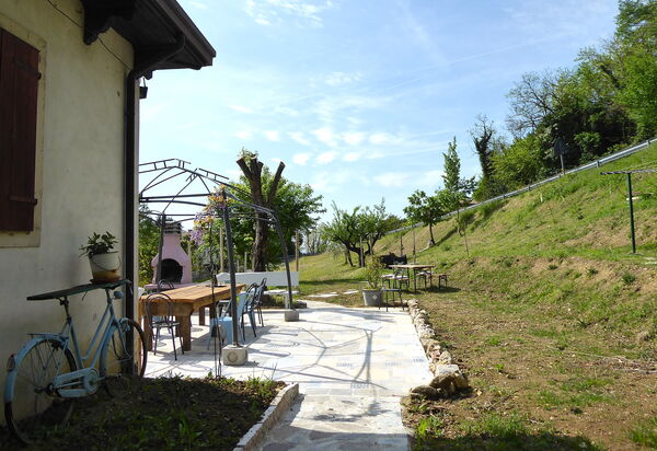 Villa 900 Design & Hills Escape: Autumn, Garden, Spring, Summer