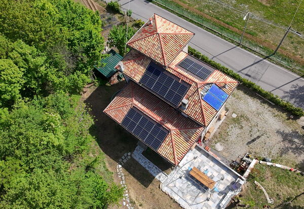 Villa 900 Design & Hills Escape: Autumn, Scenic View, Spring, Summer