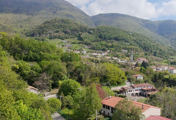 Villa 900 Design & Hills Escape: Autumn, Scenic View, Spring, Summer