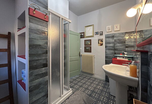 Villa 900 Design & Hills Escape: Autumn, Bathroom, Spring, Summer, Winter